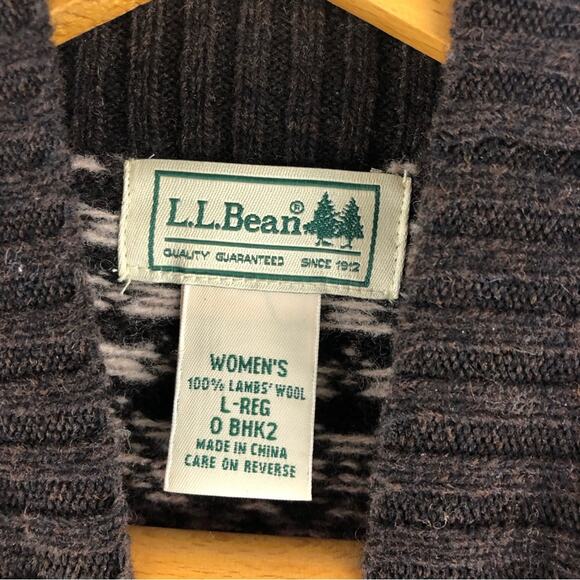 L.L. Bean Floral Fair Isle Wool Sweater - Picture 4 of 9